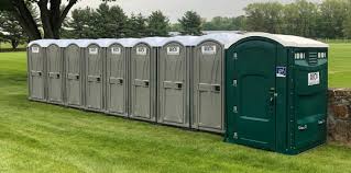 Portable Toilets for Disaster Relief Sites in Asbury Lake, FL